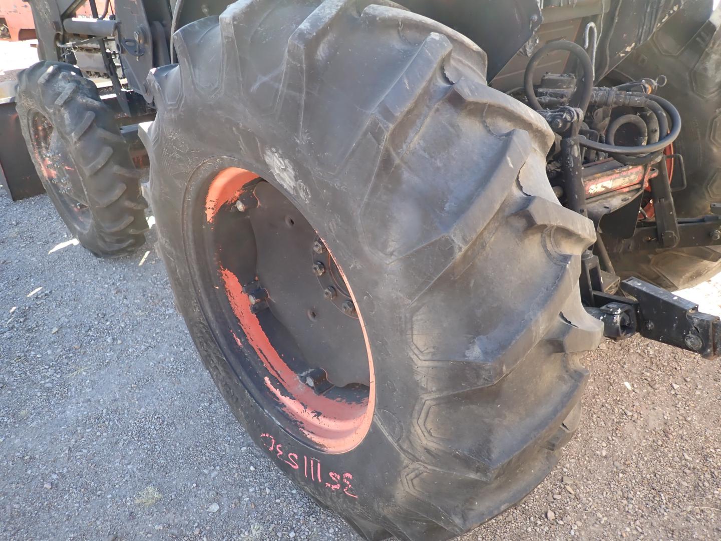 ./imagenes/INVOICE/2019/16433/TRACTOR AGRICOLA KUBOTA M6040 (34).JPG